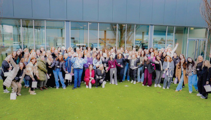 J-Club Image 6